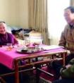 畫家父親留下21億遺產(chǎn)，94歲親媽為什么被兒子4次告上法庭？